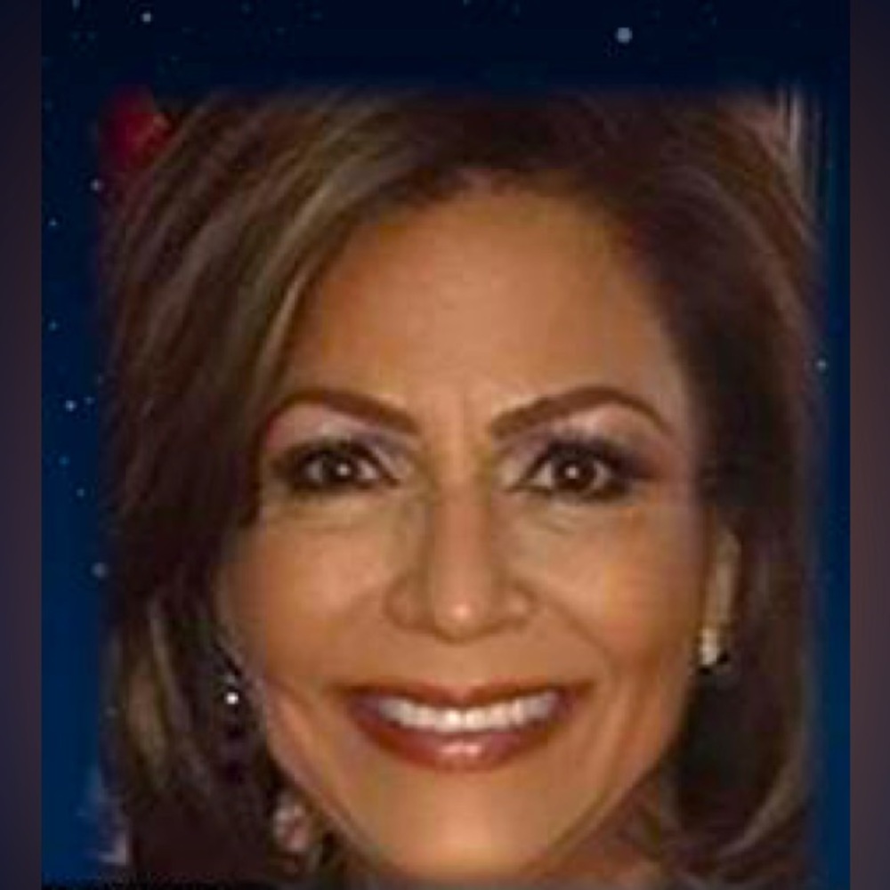 Meet your Posher, Connie